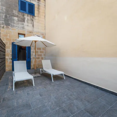 4 At Palazzo Seraphim Boutique Living In St Julians 3* San Giuliano