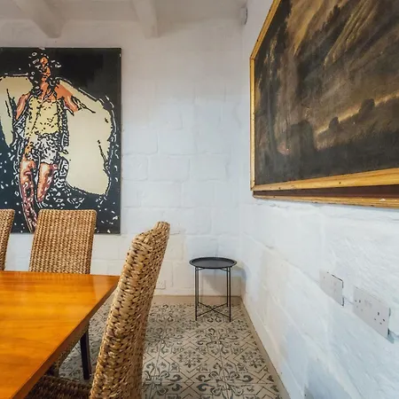 4 At Palazzo Seraphim Boutique Living In St Julians Casa de hóspedes 3*