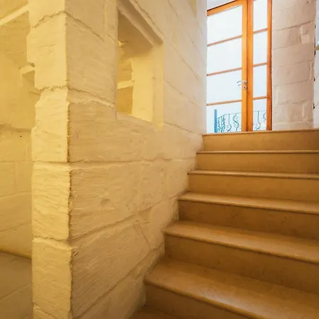 4 At Palazzo Seraphim Boutique Living In St Julians 게스트하우스