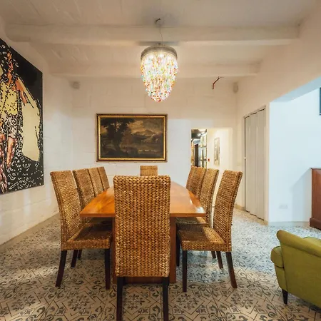 4 At Palazzo Seraphim Boutique Living In St Julians 3*