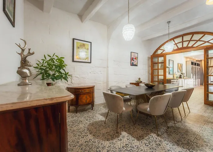 Konukevi 4 At Palazzo Seraphim Boutique Living In St Julians Saint Julian's