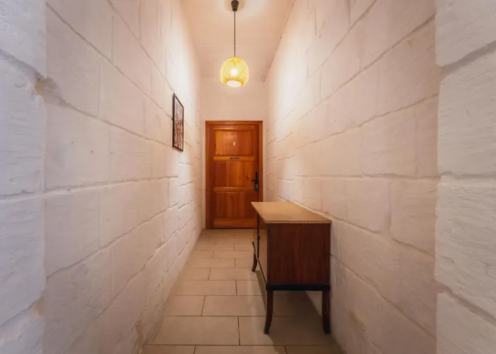 4 At Palazzo Seraphim Boutique Living In St Julians