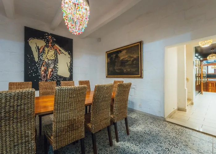 4 At Palazzo Seraphim Boutique Living In St Julians Konukevi Saint Julian's