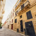 4 At Palazzo Seraphim Boutique Living In St Julians