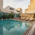 4 At Palazzo Seraphim Boutique Living In St Julians Guest house Saint Julian's