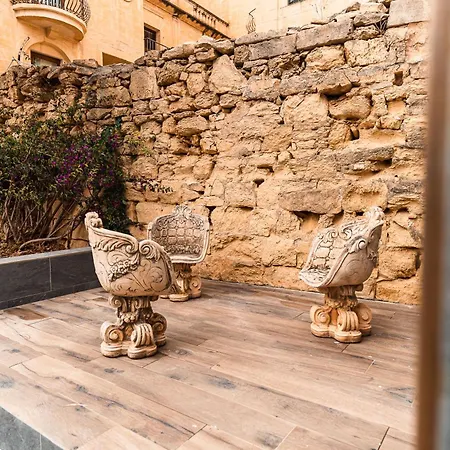 Gasthof 4 At Palazzo Seraphim Boutique Living In St Julians San Ġiljan